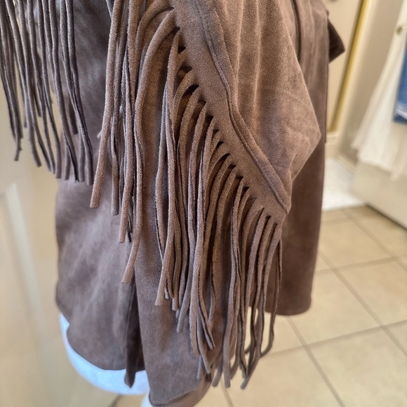 Ces Femme Women’s Brown Collared Fringe Button Jacket 2 Pockets Size Large NWT - Picture 7 of 12